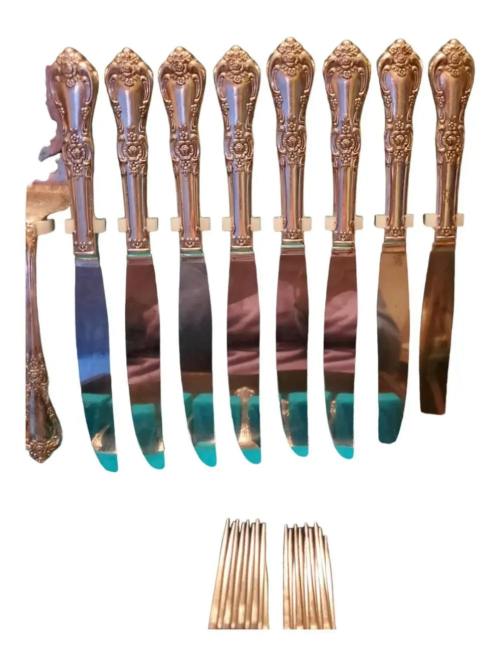 Vanessa Francesca Oneida, SP Set For 8, 52 pieces, Silverware with original box